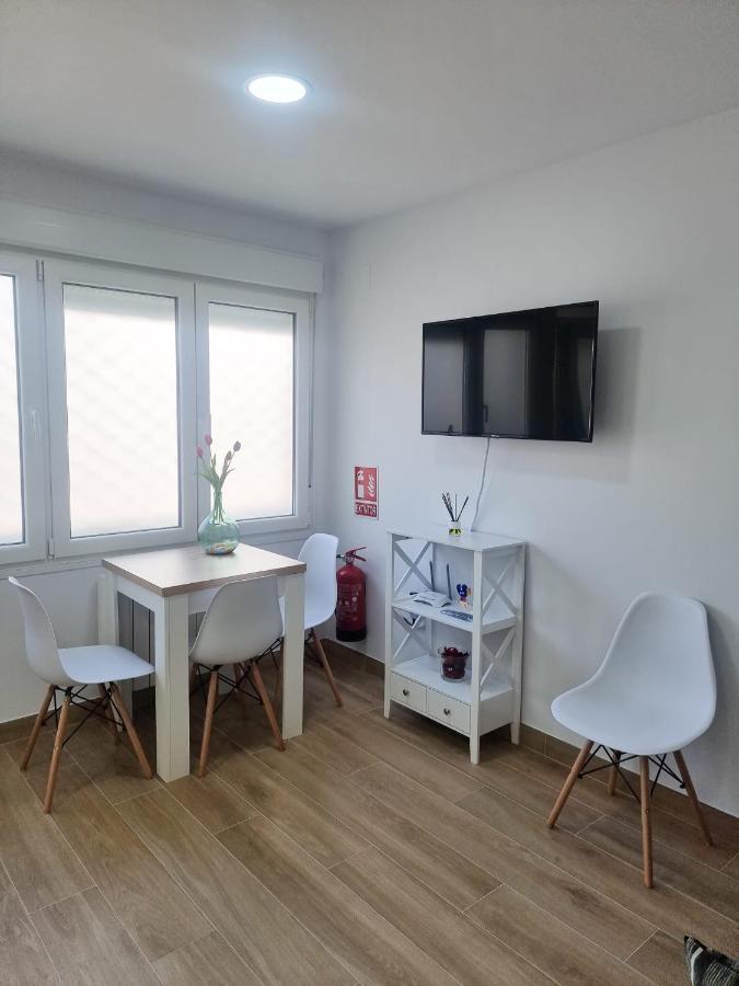 Apartamento Regina Σαντιάγο ντε Κομποστέλα Εξωτερικό φωτογραφία